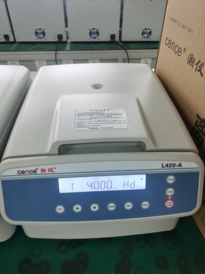 L420-A الطرد المركزي منخفض السرعة 4200rpm 2760xg الحجم الأقصى 12x20ml