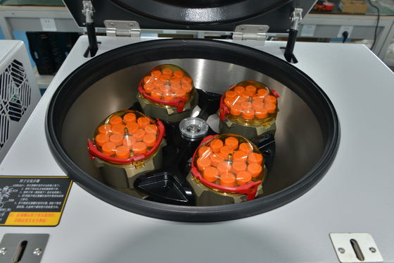 جهاز طرد مركزي للدم على سطح الطاولة مبرد CHT210R مع سرعة قصوى 21000 دورة في الدقيقة وقوة طرد مركزي قصوى 32752xg وسعة 4x750 مل